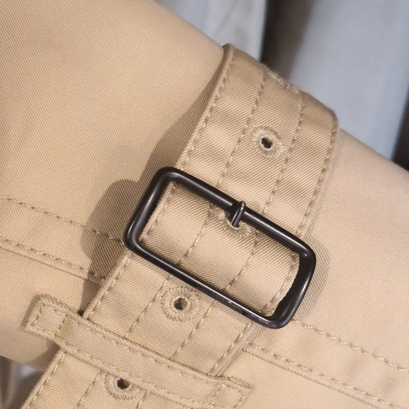 Coach petite trench coat exclusive to Asian market - Picture 5 of 8